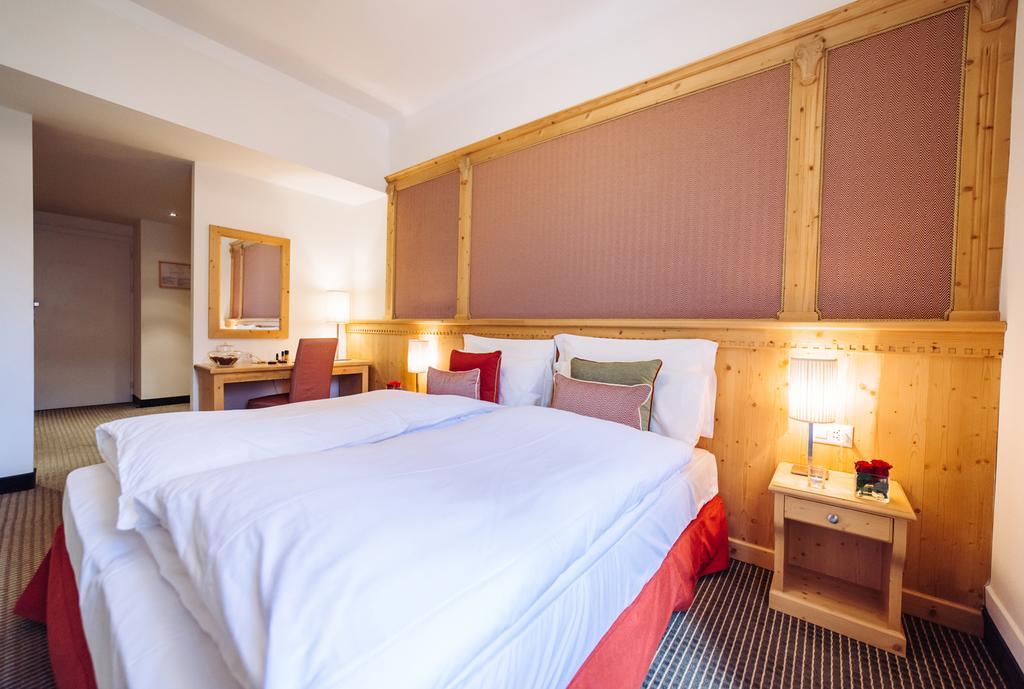 Schloss Hotel & Spa ポントレジナ エクステリア 写真